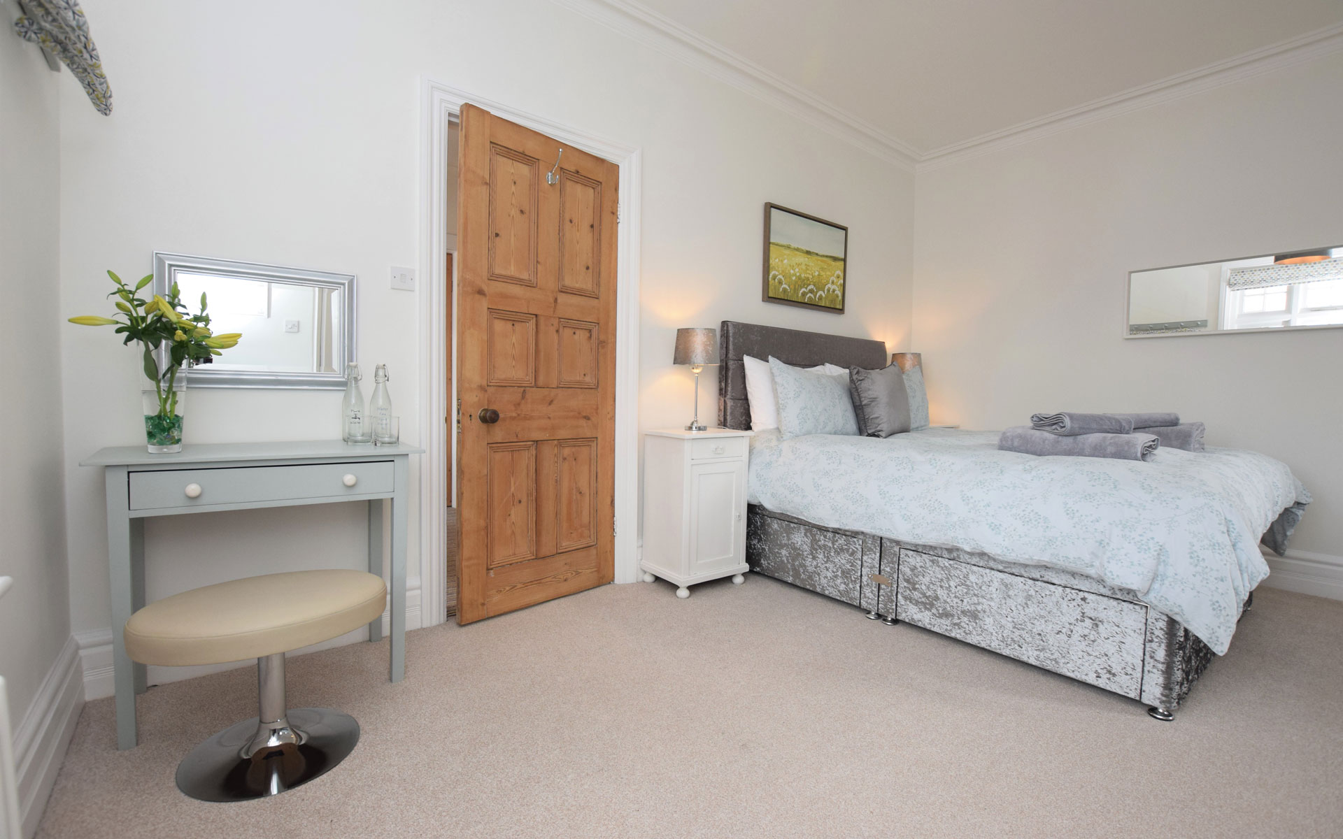 The Beds - B&B @ No2 | Book Online Now | 07590 124154